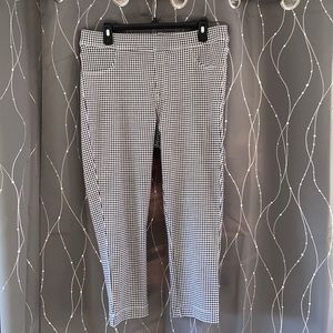 Capri Pants